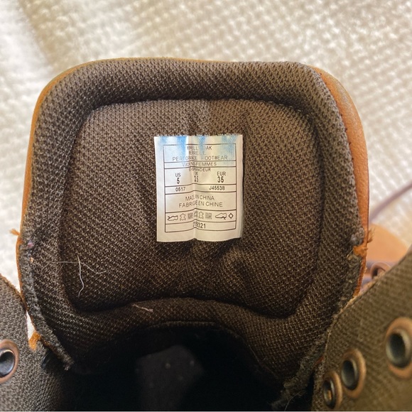 Merrell Heeled Boots Womens size 5 Chateau Oak Mid Lace Ankle Waterproof - Picture 3 of 9